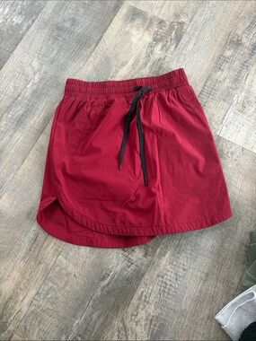 HALARA Red Athletic Skort with Black Drawstring